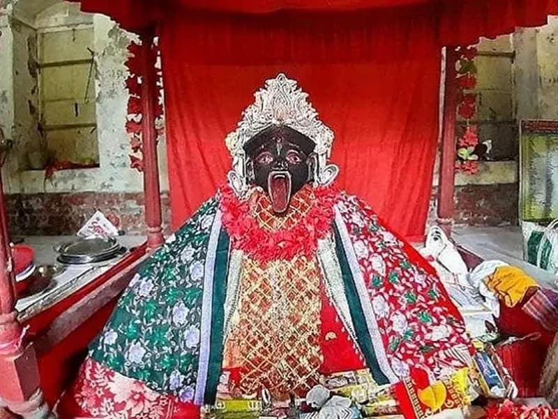 जोशेरेश्वरी शक्तिपीठ, बांग्लादेश (Jashareshwari Shaktipeeth, Bangladesh)