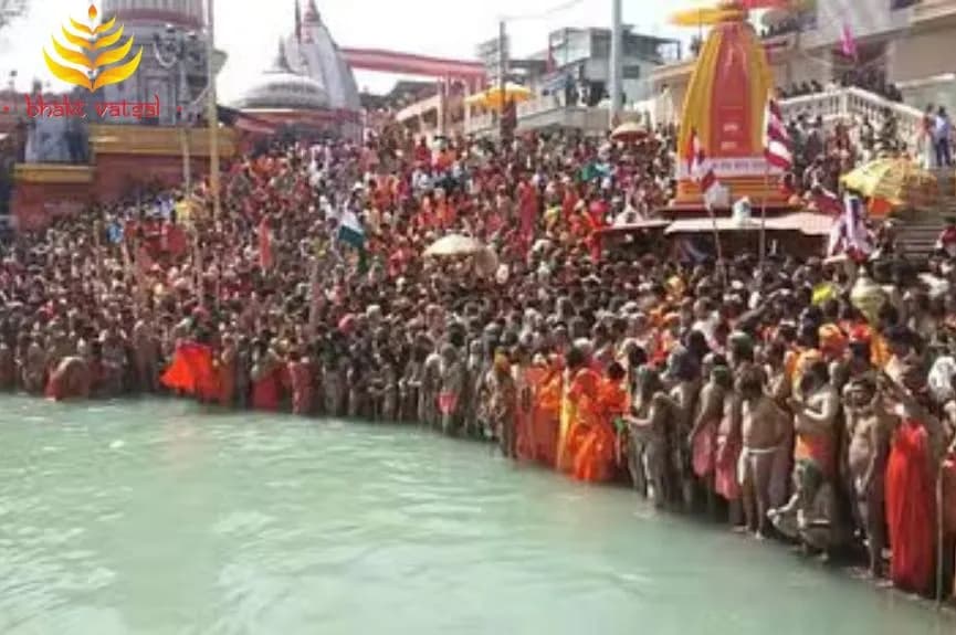शाही स्नान की शुरुआत कैसे हुई?