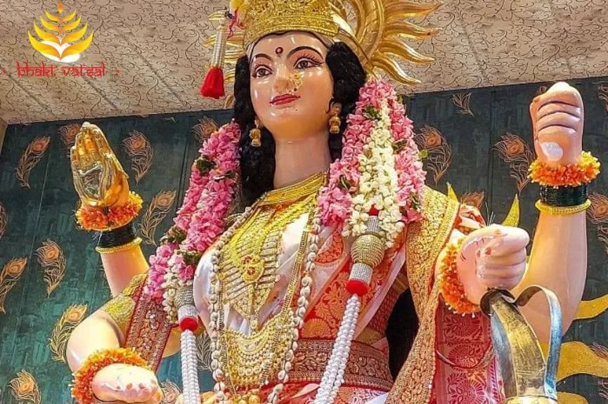 माँ रेवा: थारो पानी निर्मल (Maa Rewa: Tharo Pani Nirmal)